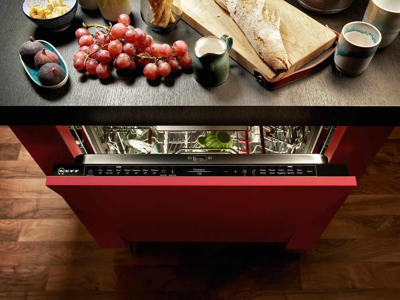 Neff-Geschirrspueler-vollintegriert-mit-Essen Neff
