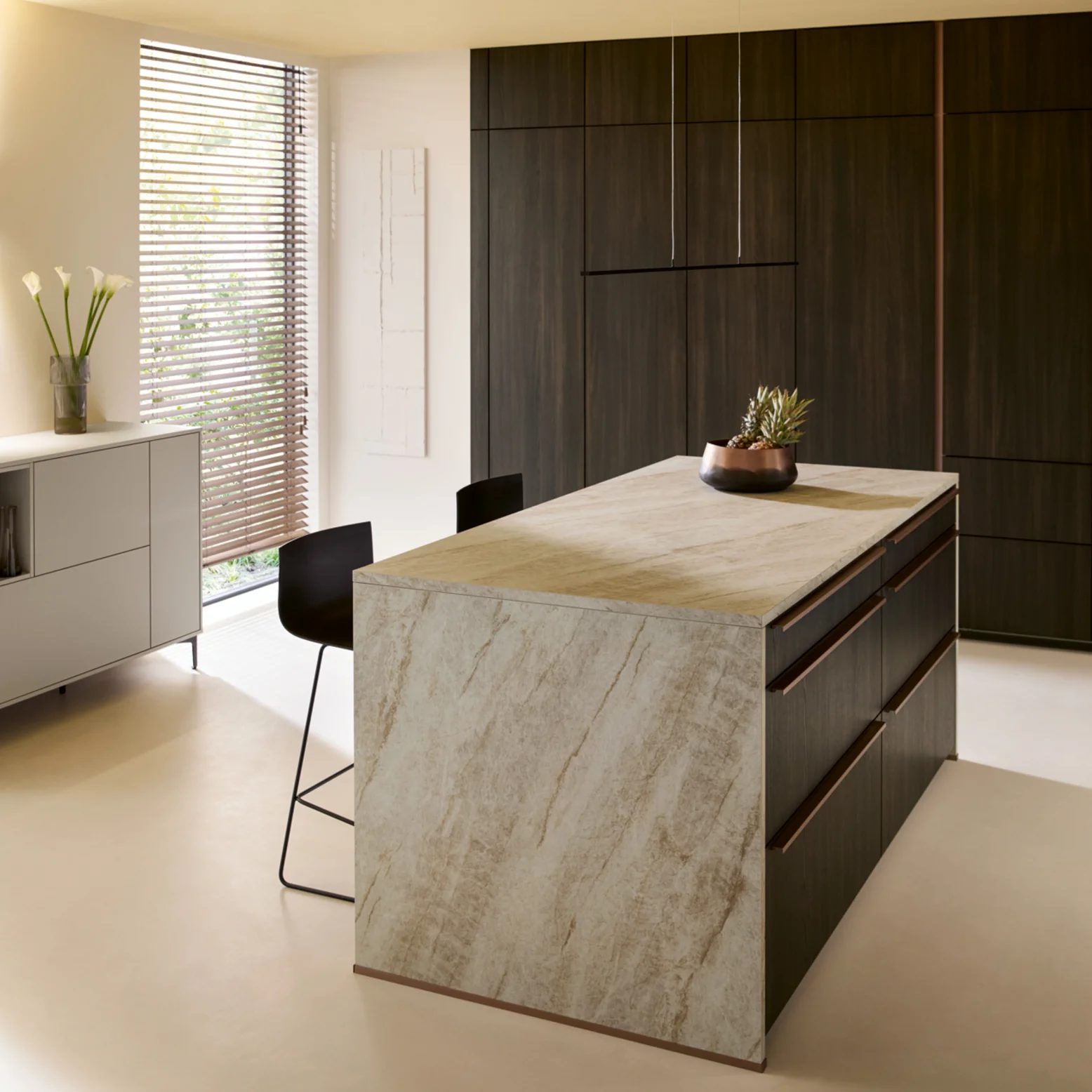 Schüller Inselküche Designstil Eiche Siena Marmor